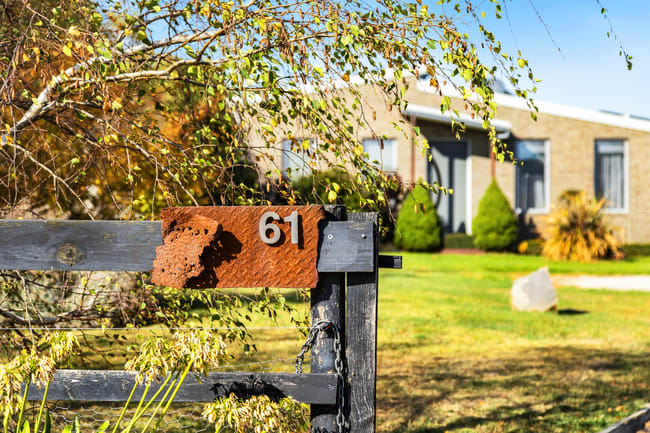 61 Wiggins Road Mitchell Park VIC 3355 61 Wiggins Road Mitchell Park VIC 3355