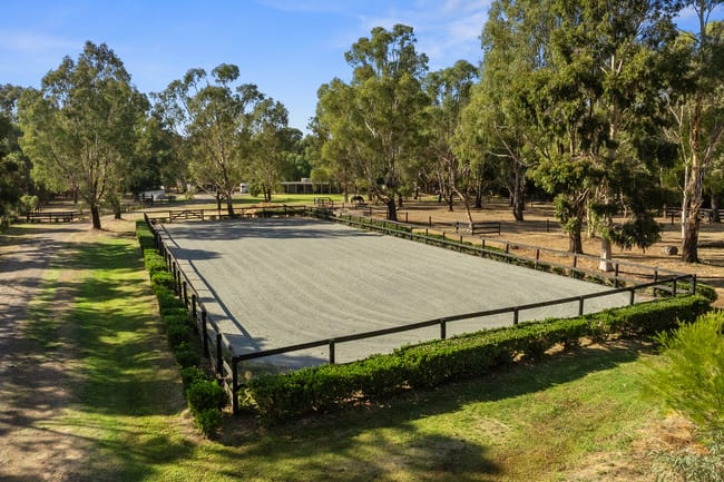 107 Castle Drive Arcadia VIC 3631 107 Castle Drive Arcadia VIC 3631