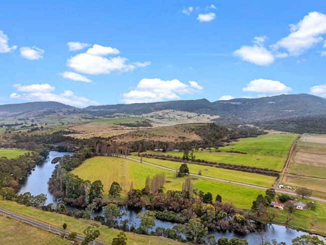 2118 Lyell Highway Hayes TAS 7140