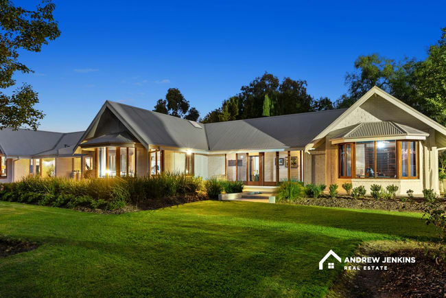25 Teitz Rd Cobram VIC 3644 25 Teitz Rd Cobram VIC 3644