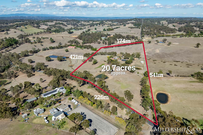 80 DOCTORS GULLY ROAD Doreen VIC 3754 80 DOCTORS GULLY ROAD Doreen VIC 3754
