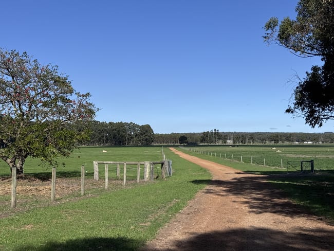 20 Chugg Road Acton Park WA 6280 20 Chugg Road Acton Park WA 6280