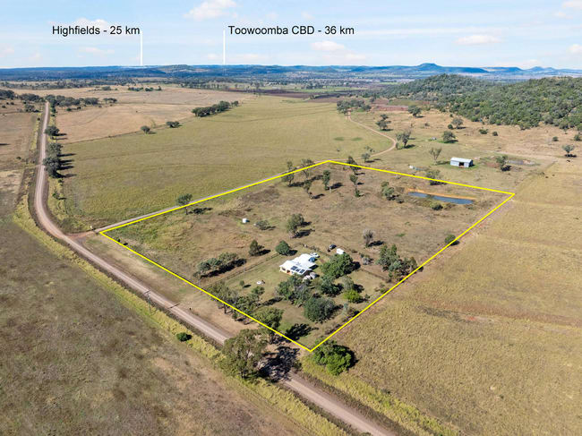 227 Nara Boah Water Hole Road Boodua QLD 4401 227 Nara Boah Water Hole Road Boodua QLD 4401