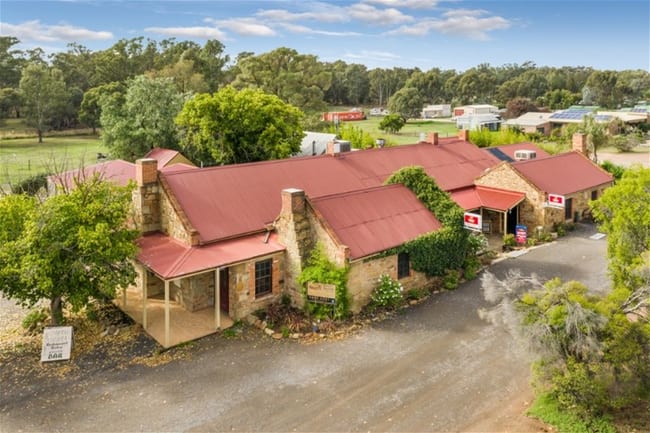 35 Monsants Road Maiden Gully VIC 3551 35 Monsants Road Maiden Gully VIC 3551