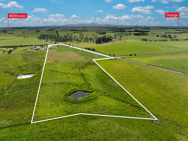 49 Eves Lane Millthorpe NSW 2798