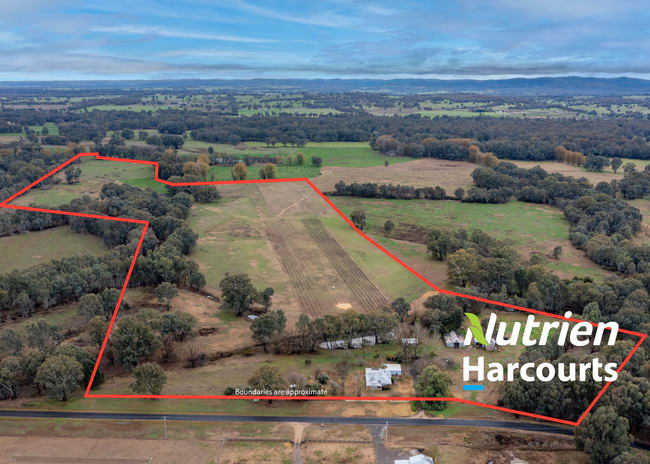 148 Markwood-Tarrawingee Road Markwood VIC 3678