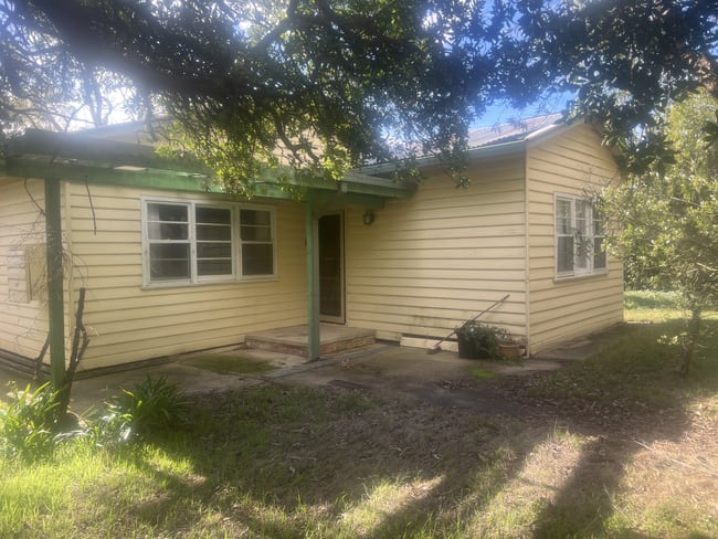 8243 Murray River Road Walwa VIC 3709 8243 Murray River Road Walwa VIC 3709