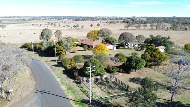 380 Croxley Road Biddeston QLD 4401 380 Croxley Road Biddeston QLD 4401