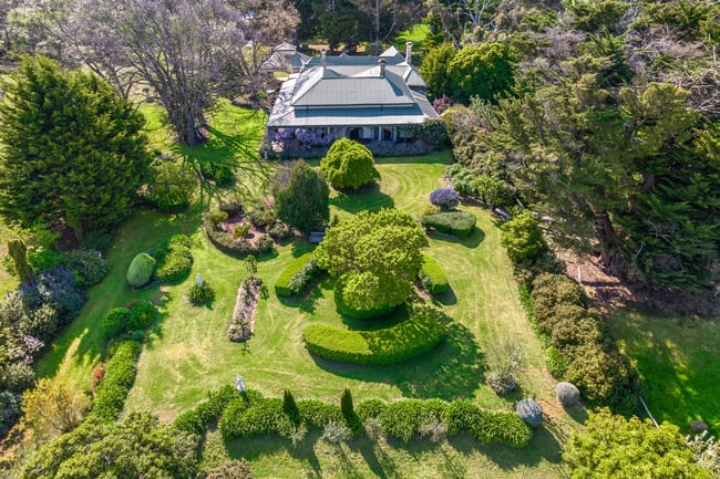 15 Costellos Road Kilmore VIC 3764 15 Costellos Road Kilmore VIC 3764