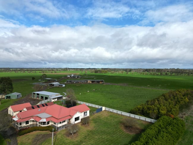 181 Cobden-Terang Road Cobden VIC 3266 181 Cobden-Terang Road Cobden VIC 3266