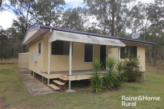 316 Wattlecamp road Wattle Camp QLD 4615 316 Wattlecamp road Wattle Camp QLD 4615