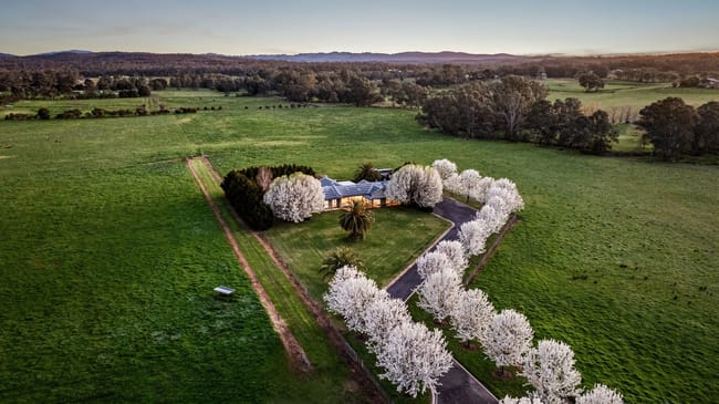 68 Hargreaves Road Emu Creek VIC 3551 68 Hargreaves Road Emu Creek VIC 3551