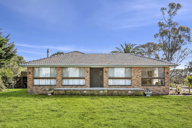 35 Darlington Drive Anakie VIC 3213 35 Darlington Drive Anakie VIC 3213