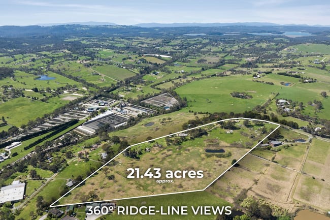 35-45 Aurisch Drive Narre Warren North VIC 3804