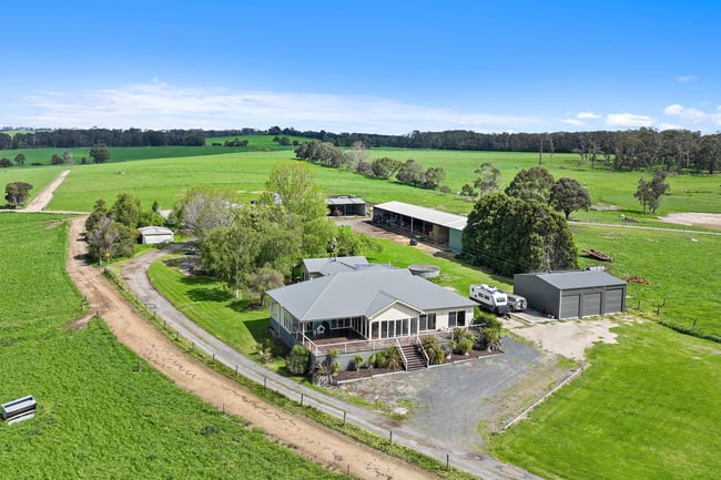 110 Lang Lang Park Road Athlone VIC 3818 110 Lang Lang Park Road Athlone VIC 3818