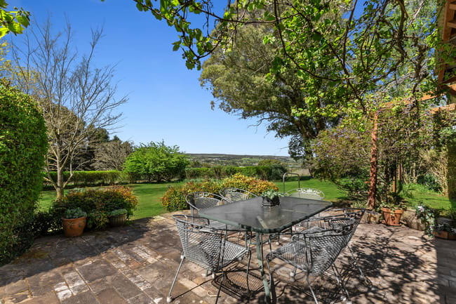112 Old Binda Road Crookwell NSW 2583 112 Old Binda Road Crookwell NSW 2583
