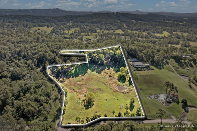 28 Country Road Palmwoods QLD 4555