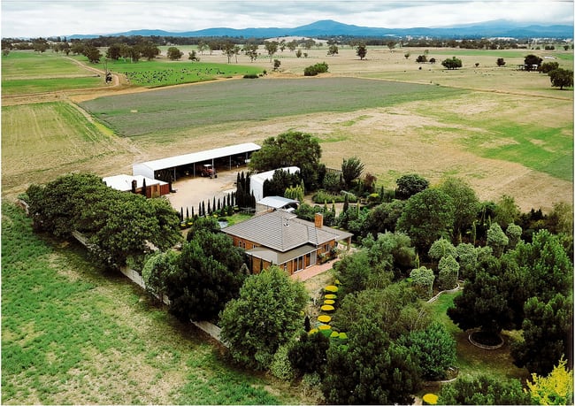 915 Maffra-Briagolong Road Boisdale VIC 3860 915 Maffra-Briagolong Road Boisdale VIC 3860