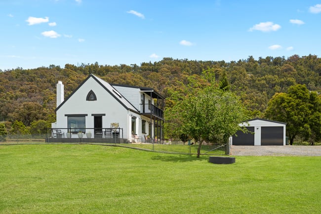 112 Lake George Road, Currawang via Goulburn NSW 2580 112 Lake George Road, Currawang via Goulburn NSW 2580