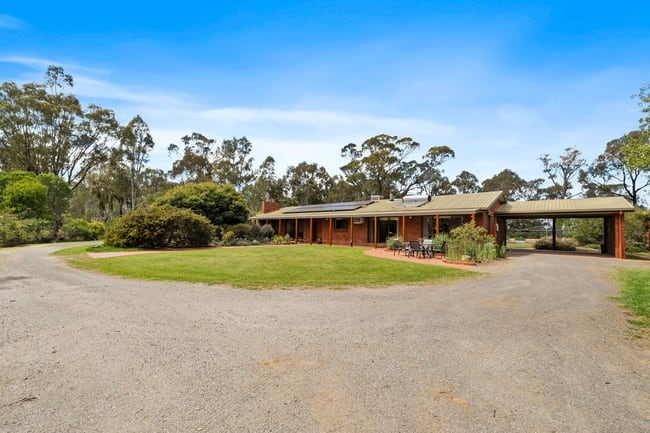 1735 Midland Highway Cosgrove South VIC 3631 1735 Midland Highway Cosgrove South VIC 3631