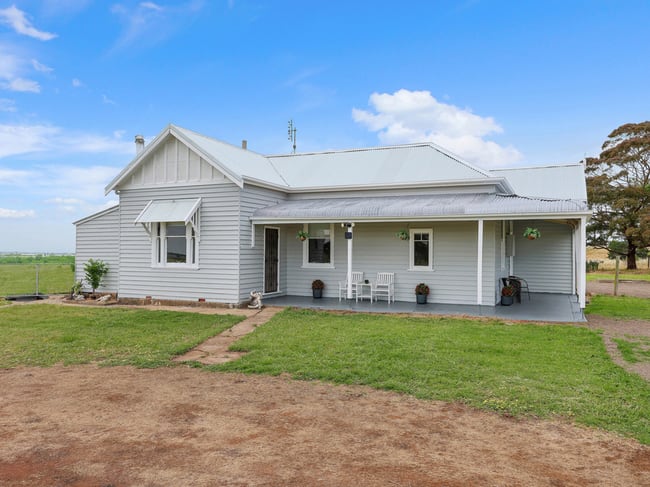 3744 Penshurst - Warrnambool Road Minhamite VIC 3287