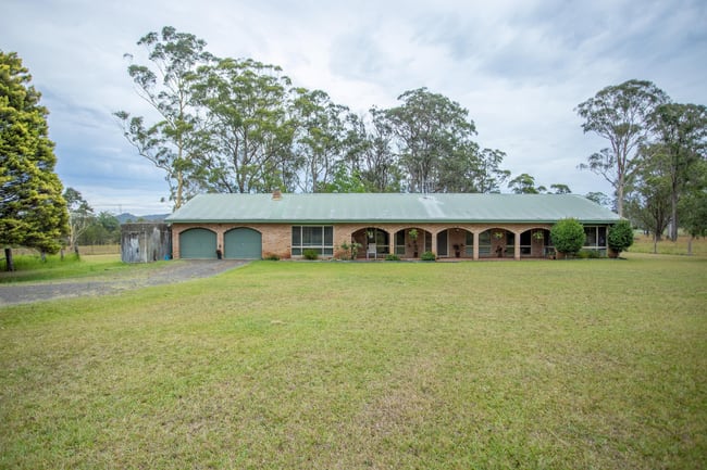 907 Comboyne Road Wingham NSW 2429 907 Comboyne Road Wingham NSW 2429