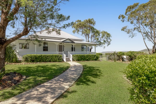 'Warialda' 96 Moller Road East Greenmount QLD 4359 'Warialda' 96 Moller Road East Greenmount QLD 4359