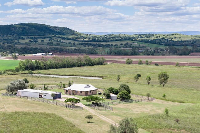 120 Stephens Road Flagstone Creek QLD 4344 120 Stephens Road Flagstone Creek QLD 4344