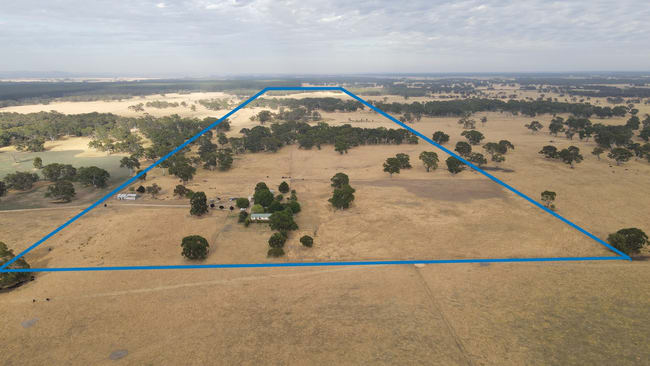 110 Coote Rd Moerlong SA 5278 110 Coote Rd Moerlong SA 5278