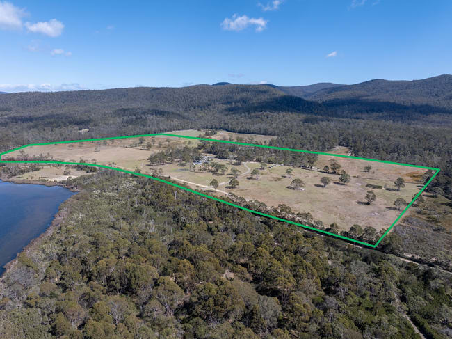 18427 Tasman Highway Bicheno TAS 7215 18427 Tasman Highway Bicheno TAS 7215