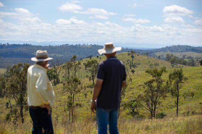 'Hutton' 570 Hazeldene Road Thanes Creek QLD 4370 'Hutton' 570 Hazeldene Road Thanes Creek QLD 4370
