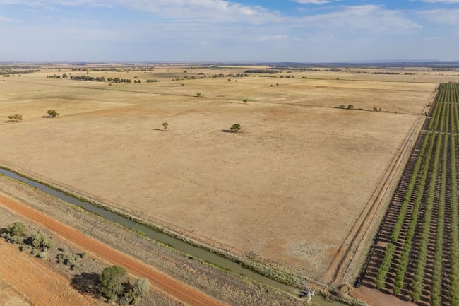 "Mayura" Johnson Road Murrami NSW 2705 "Mayura" Johnson Road Murrami NSW 2705