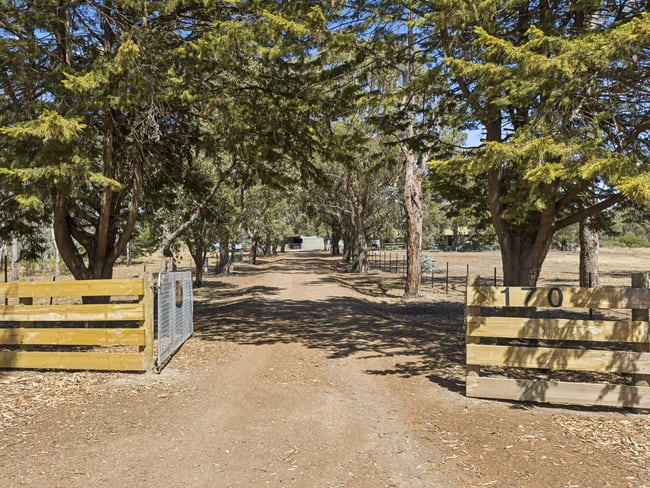 170 Duells Lane Tooborac VIC 3522 170 Duells Lane Tooborac VIC 3522