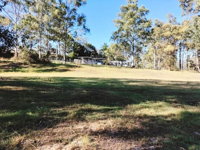 299 Begley Road Greenbank QLD 4124 299 Begley Road Greenbank QLD 4124