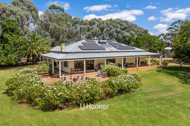 62 Panizza Road Crooked Brook WA 6236