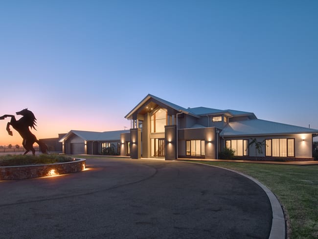280 Edgar Road Longwarry VIC 3816 280 Edgar Road Longwarry VIC 3816