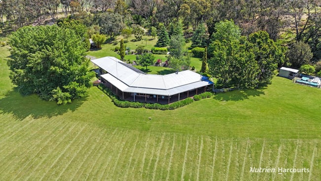 128 Ponderosa Road Strathdownie VIC 3312
