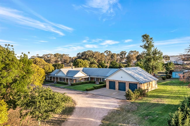 42 Cope Road Gulgong NSW 2852 42 Cope Road Gulgong NSW 2852
