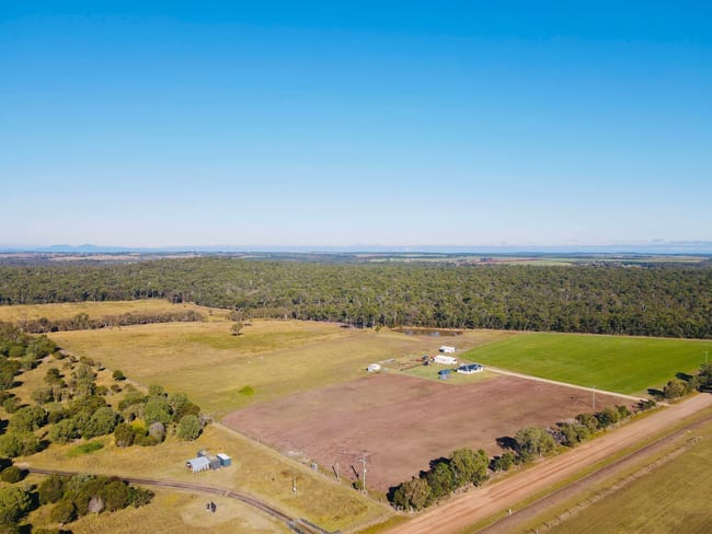 30 McKenzies Road North Isis QLD 4660 30 McKenzies Road North Isis QLD 4660