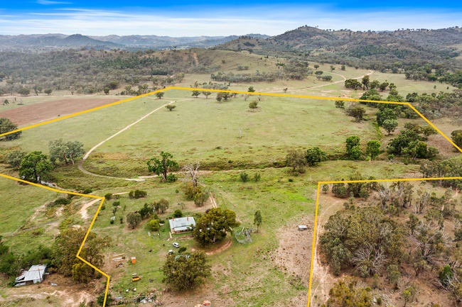 686 Uamby Road Gulgong NSW 2852 686 Uamby Road Gulgong NSW 2852