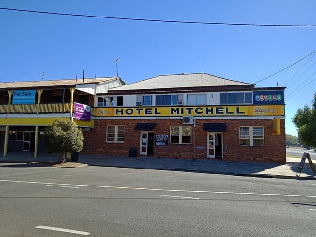 21 Cambridge Street Mitchell QLD 4465