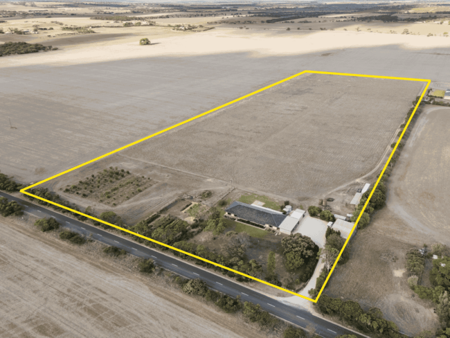 403 Dry Plains Road Strathalbyn SA 5255 403 Dry Plains Road Strathalbyn SA 5255