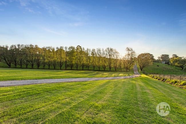 468 Bessie Creek Road Nar Nar Goon North VIC 3812 468 Bessie Creek Road Nar Nar Goon North VIC 3812