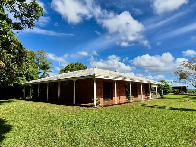 174 Fiveways Road Brandon QLD 4808 174 Fiveways Road Brandon QLD 4808
