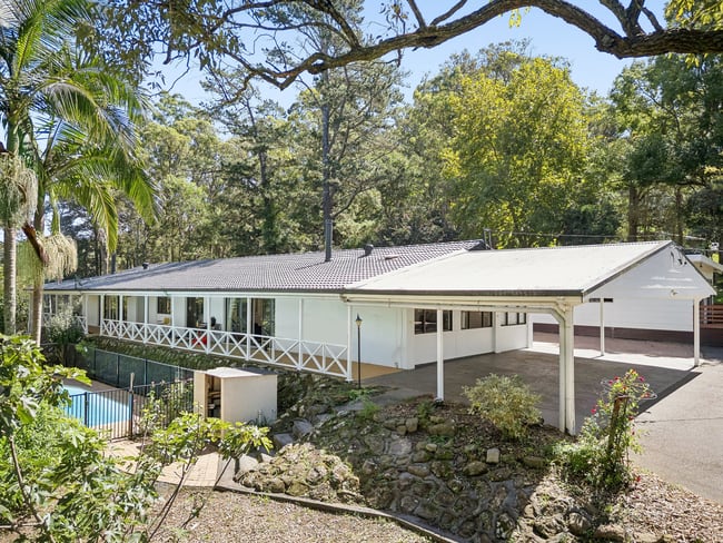 15 Frederick Street Ourimbah NSW 2258 15 Frederick Street Ourimbah NSW 2258