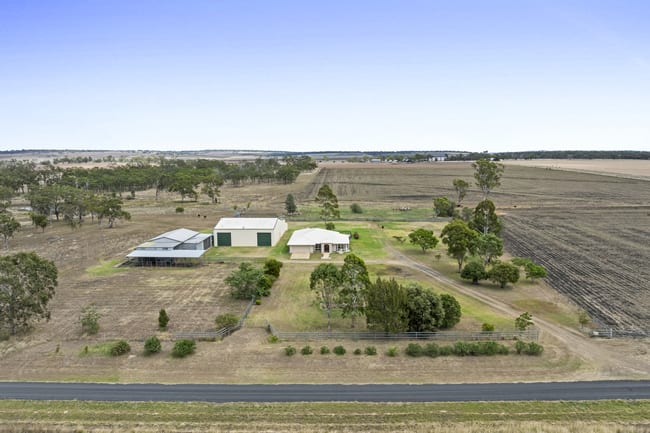 24 Naumann Road Back Plains QLD 4361 24 Naumann Road Back Plains QLD 4361
