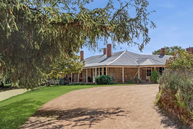 512 Sidonia Road Sidonia VIC 3444 512 Sidonia Road Sidonia VIC 3444