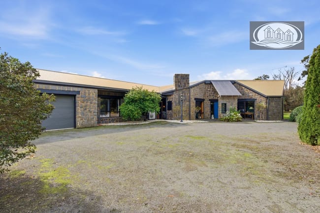 172 Heath Road Portland VIC 3305 172 Heath Road Portland VIC 3305