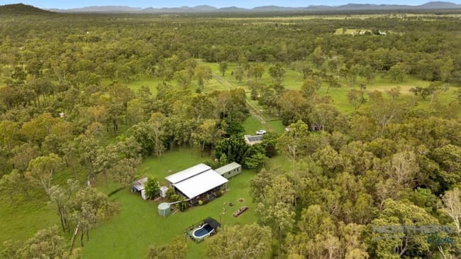 2072 Woodstock-Giru Road Majors Creek QLD 4816