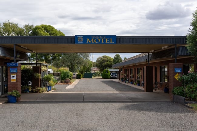 152 Lachlan Street Hay NSW 2711